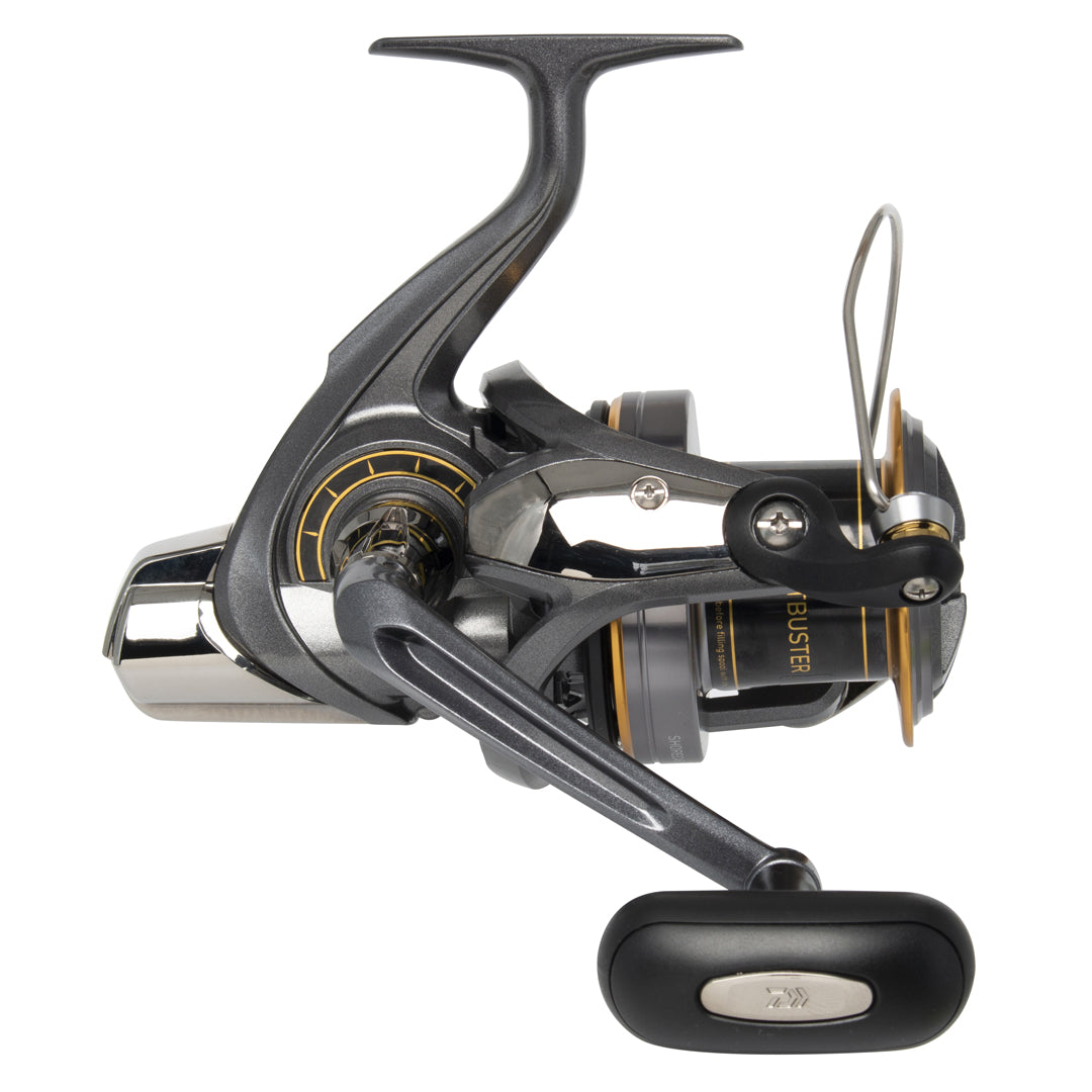 MULINELLO – DAIWA – BG BLACK LT 6000D-C | Armeria Tomei
