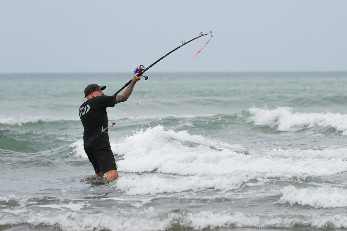 Surfcasting in New Zealand | A Beginner’s Guide to Catching Fish From the Beach
