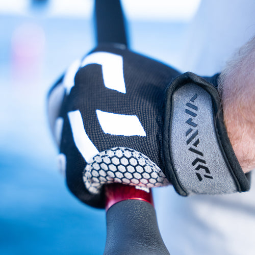 Daiwa Offshore Jigging Casting Fishing Glove Black